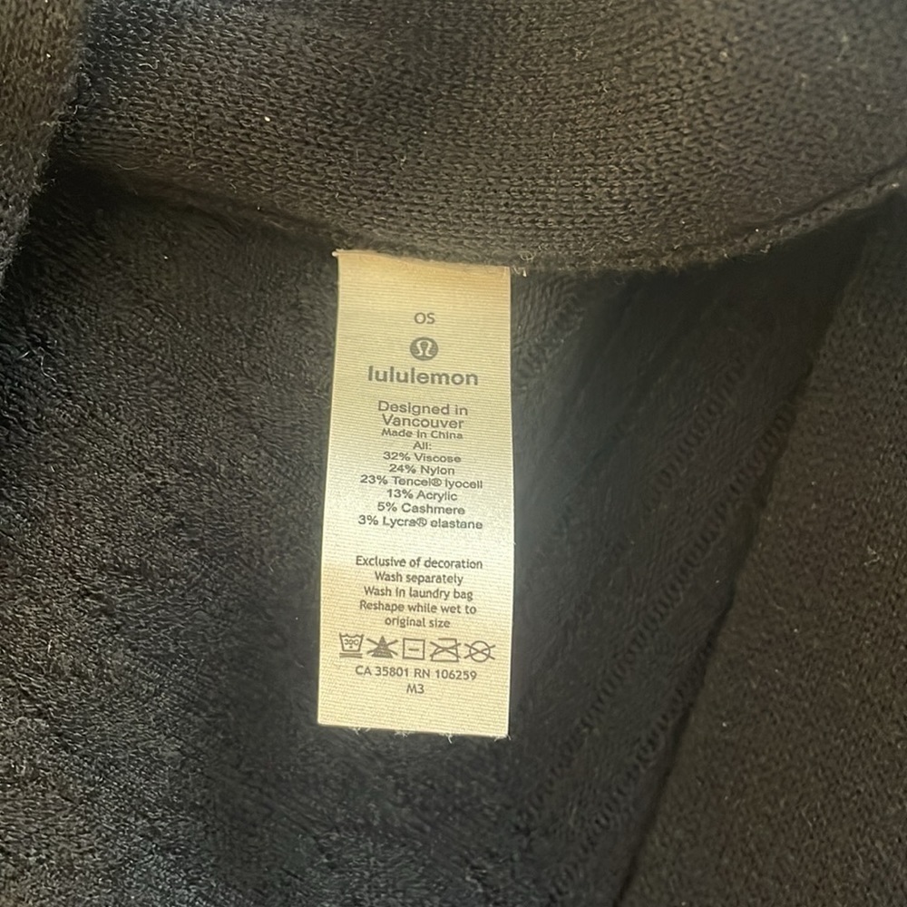 Lululemon knitted poncho - Picture 2 of 3